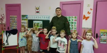 Я б в военные пошел, пусть меня научат