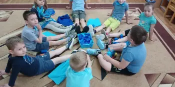 "Радужная неделя": День четвёртый - синий